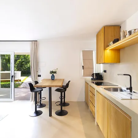 Mh Apartment