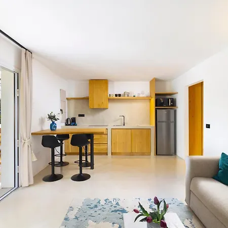 Mh Apartman *